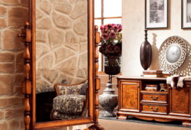 Repliky starožitného nábytku, Luxusní, stylový, historizující, zámecký, kvalitní nábytek, interiéry Viola ROYAL 303 - obývací pokoj, komoda, zrcadlo